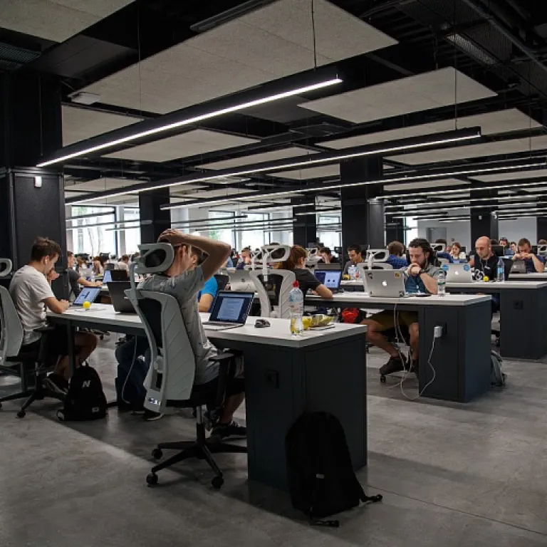 Enhancing Employee Well-being: HR Integrations for Mental Health